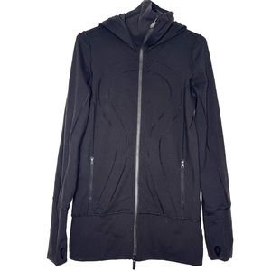 Black lululemon Long-Line Jacket - size 6